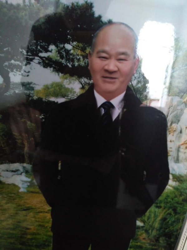 老方丈的第一张照片--济宁相亲服务中心
