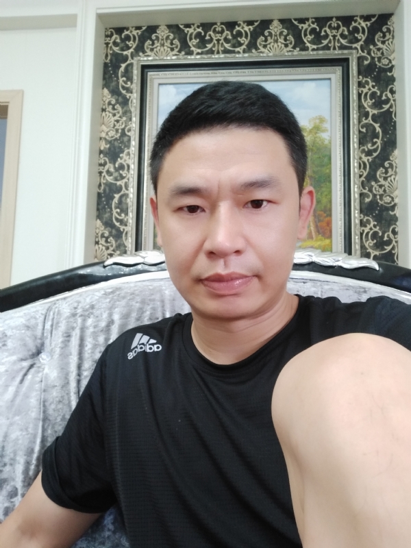 风的第一张照片--济宁相亲服务中心