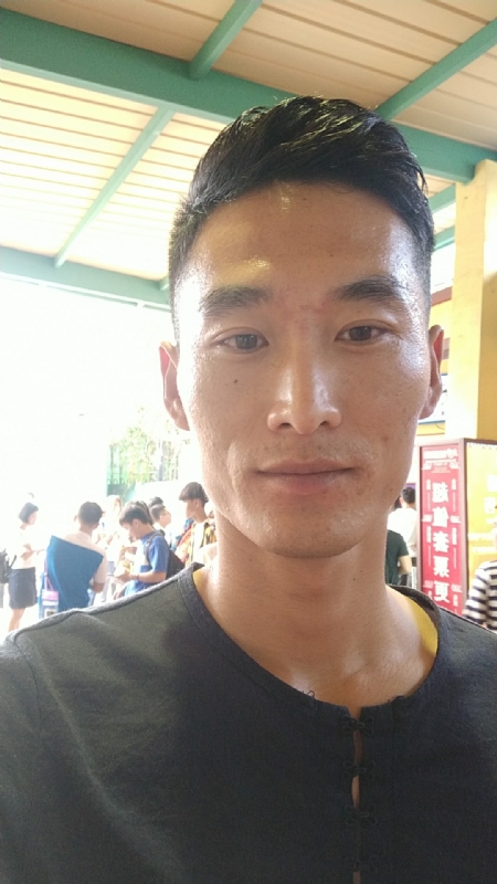 难得糊涂的第一张照片--济宁相亲服务中心