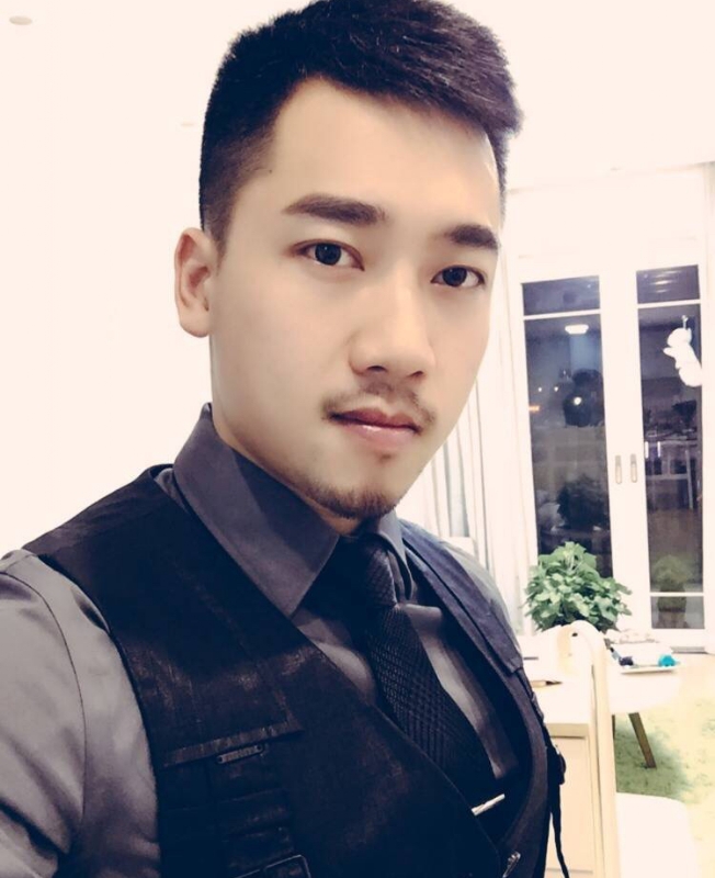 风的季节的第一张照片--济宁相亲服务中心