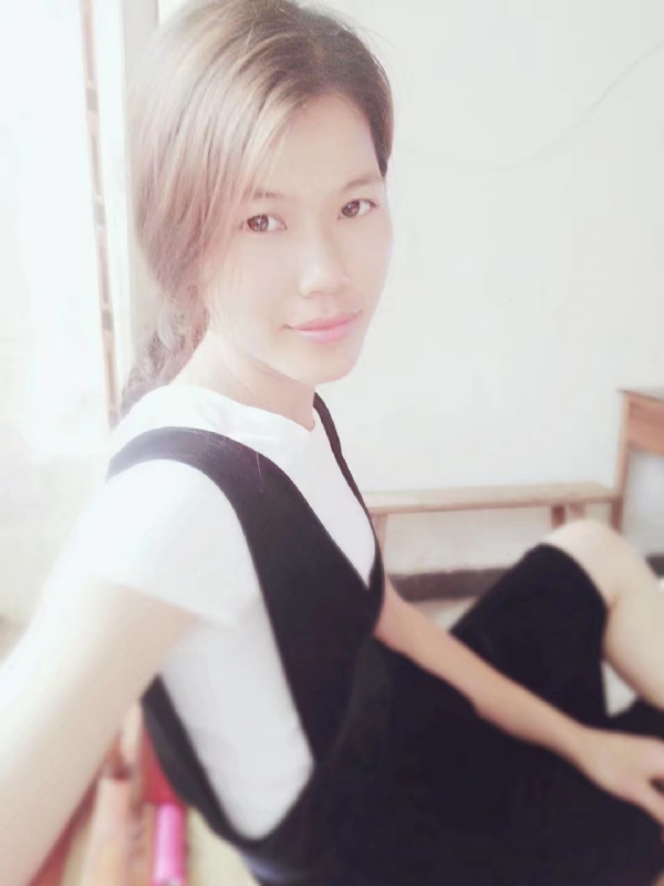 婷婷的第一张照片--济宁相亲服务中心
