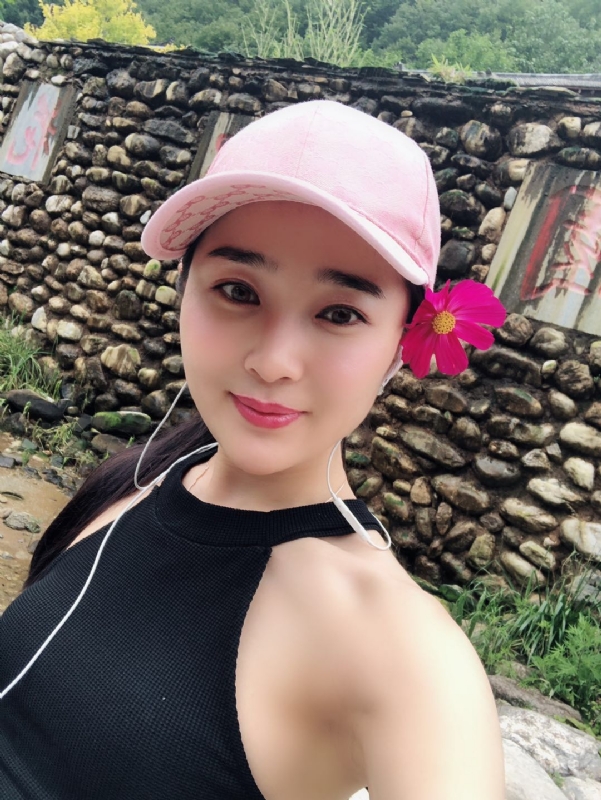 小白兔的大奶糖的第一张照片--济宁相亲服务中心