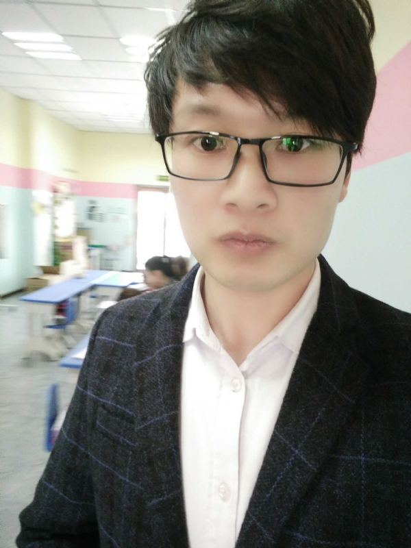 峰的呢喃的第一张照片--济宁相亲服务中心