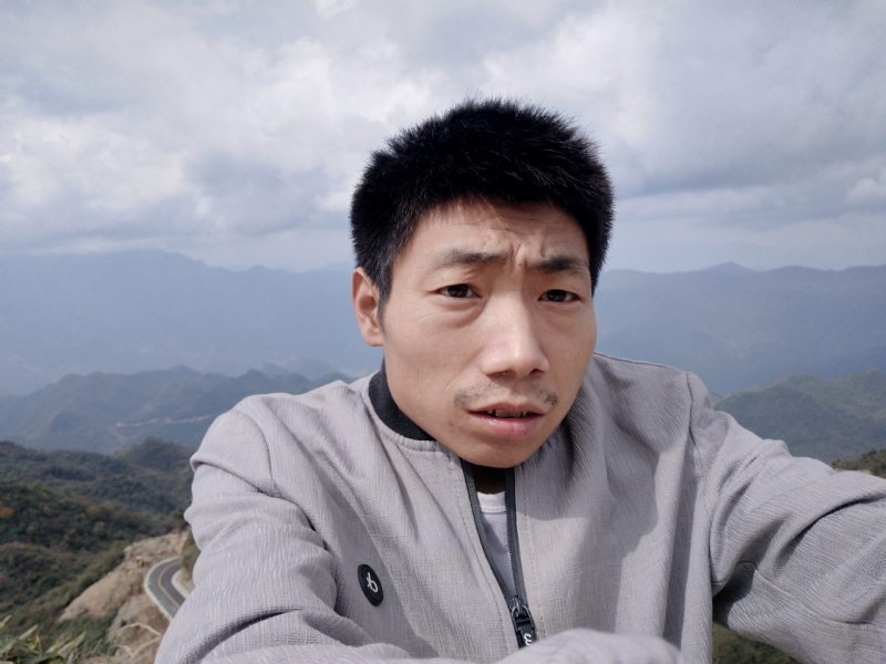 向后半生奋斗的第一张照片--济宁相亲服务中心