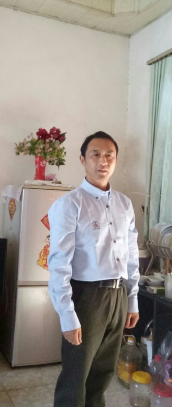 明月的第一张照片--济宁相亲服务中心