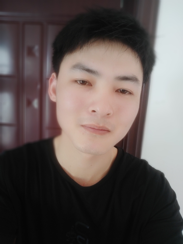 小情绪)っ的第一张照片--济宁相亲服务中心