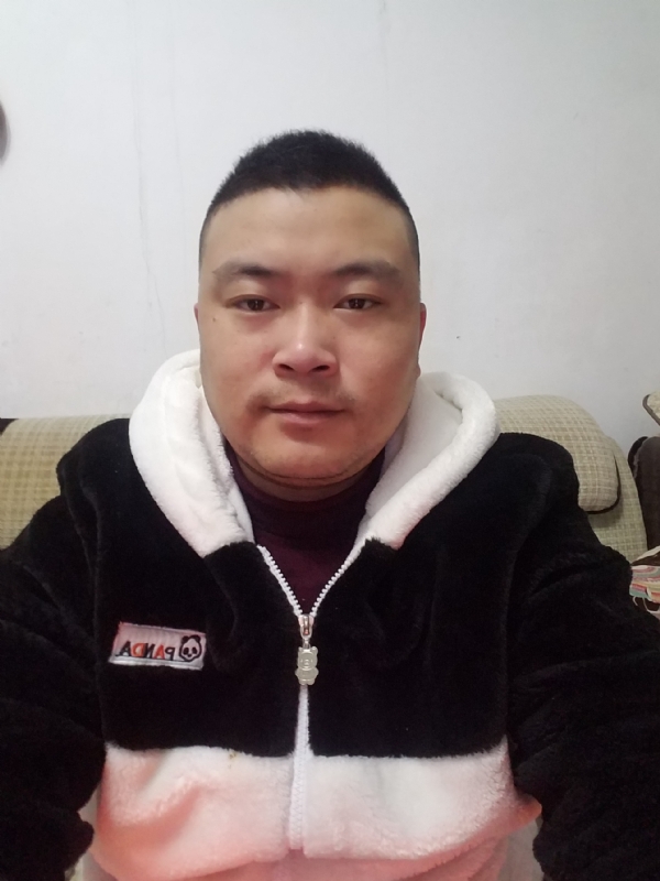 风的第一张照片--济宁相亲服务中心
