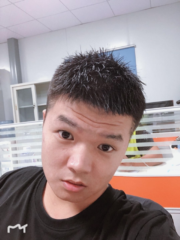 不忘初心的第一张照片--济宁相亲服务中心