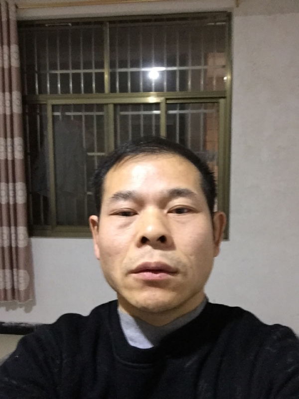 徐徐清风的第一张照片--济宁相亲服务中心