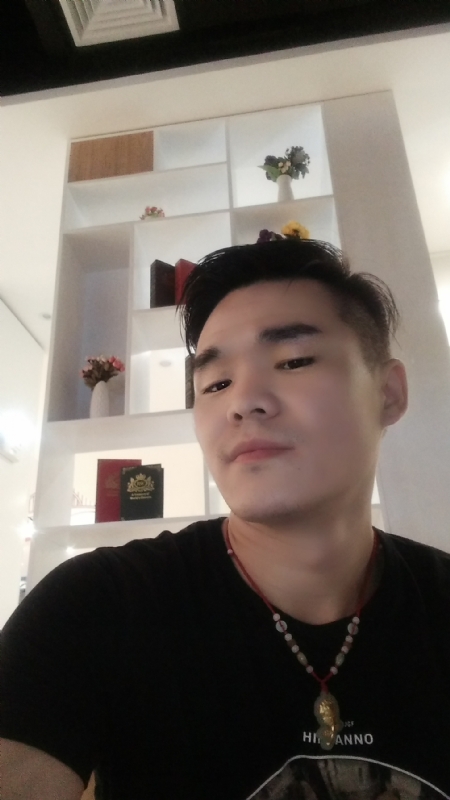 涵博随缘的第一张照片--济宁相亲服务中心