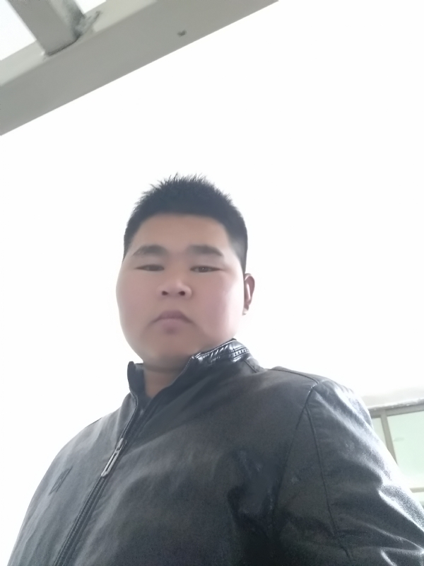 小哥的第一张照片--济宁相亲服务中心