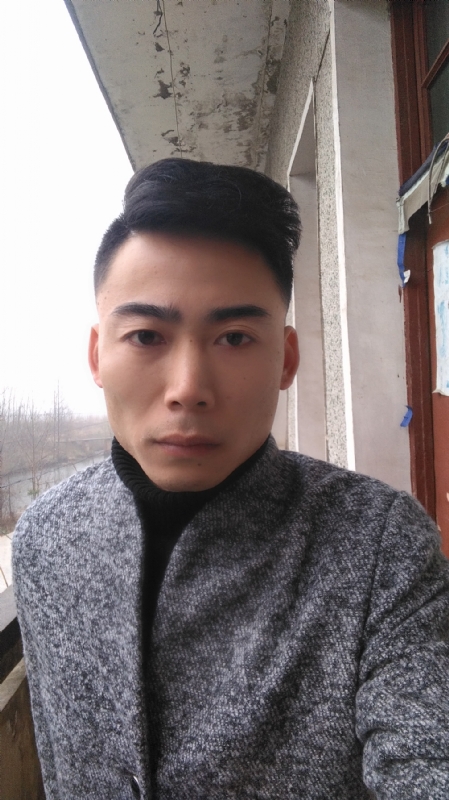 谁伴我闯荡的第一张照片--济宁相亲服务中心