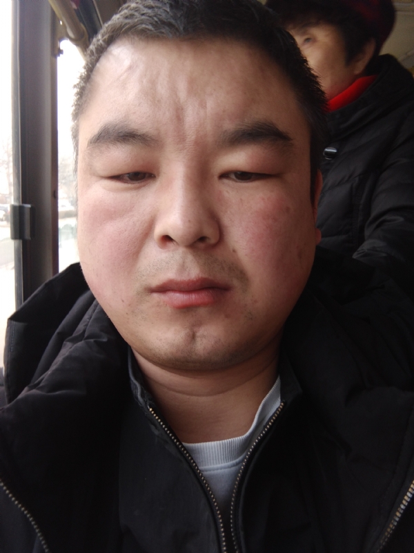 张延义的第一张照片--济宁相亲服务中心