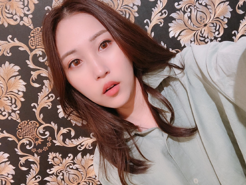 張婕兒的第一张照片--济宁相亲服务中心