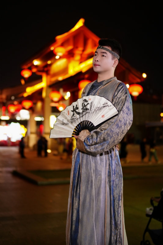细辉的第一张照片--济宁相亲服务中心