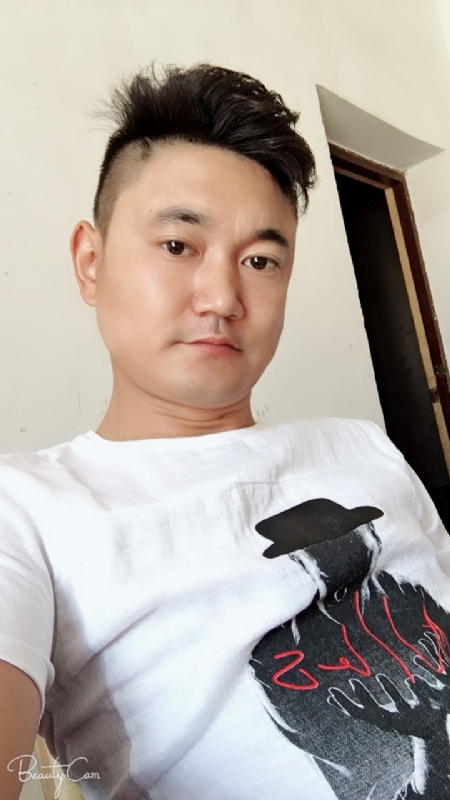 yang的第一张照片--济宁相亲服务中心