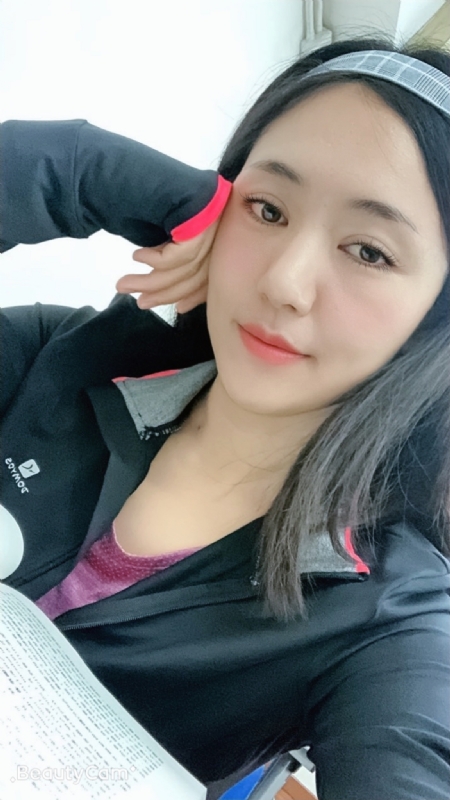 飄兒的第二张照片--济宁相亲服务中心