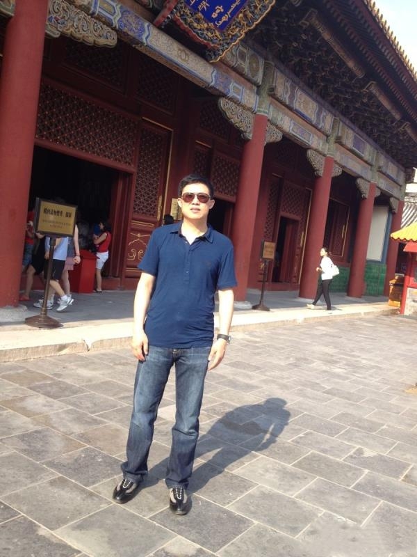 刘刚的第一张照片--济宁相亲服务中心