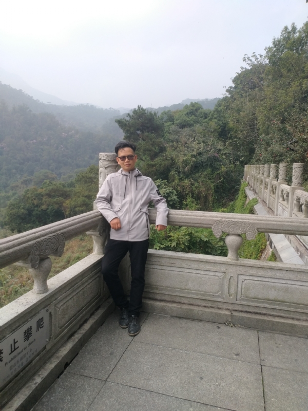 鱿鱼的第一张照片--济宁相亲服务中心