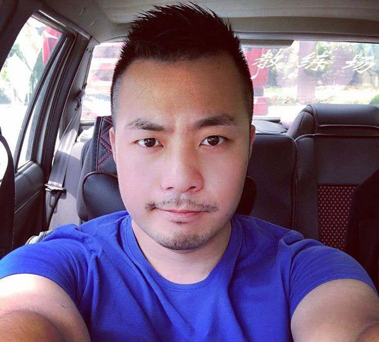 刘江平的第三张照片--济宁相亲服务中心