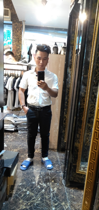 卢家福的第一张照片--济宁相亲服务中心