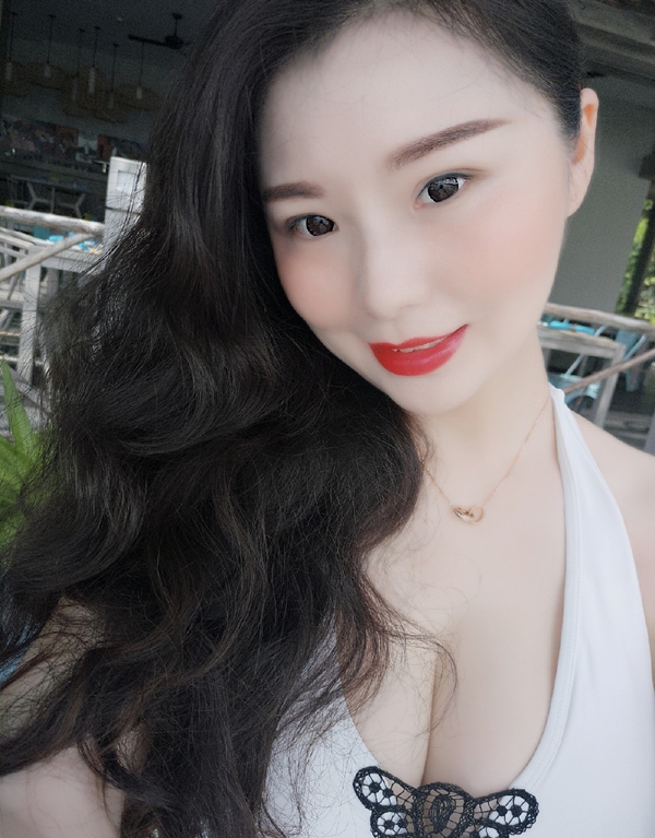 yoyo的第一张照片--济宁相亲服务中心