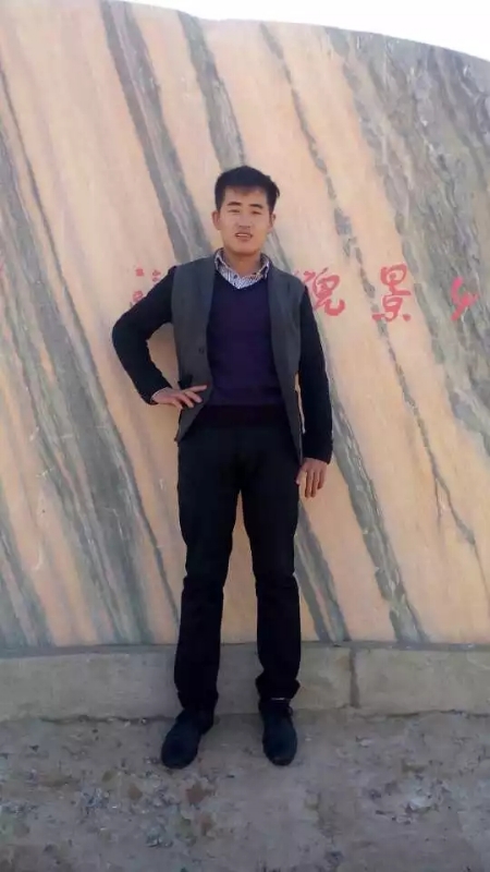 有缘千里来相会的第一张照片--济宁相亲服务中心