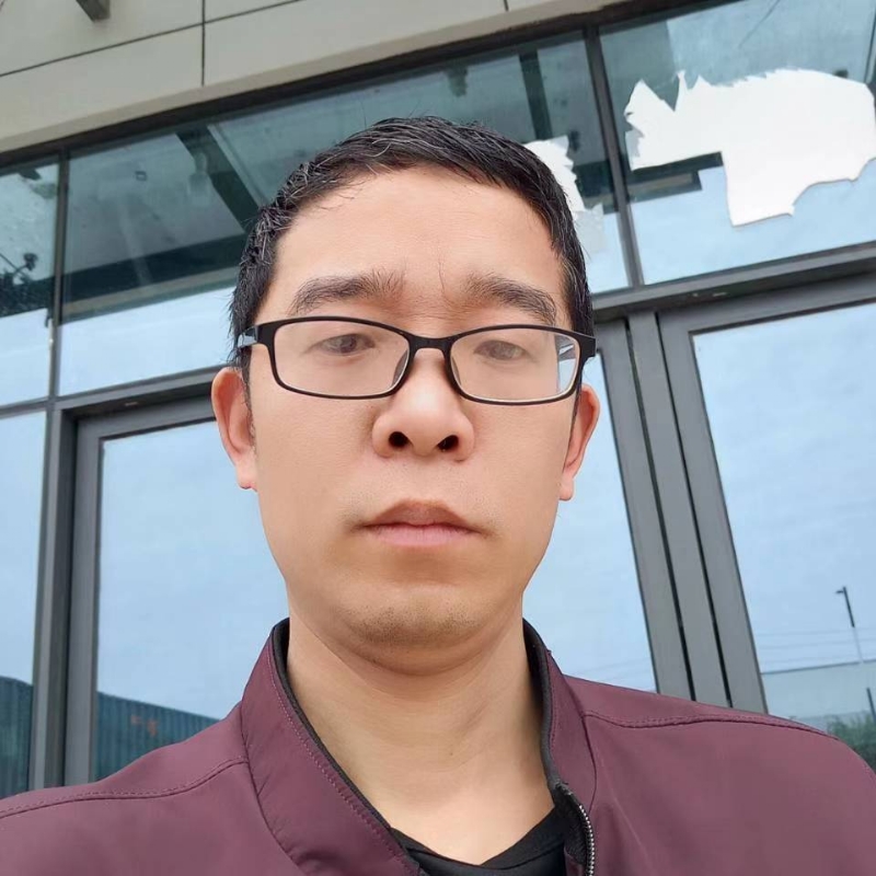 眼镜的第一张照片--济宁相亲服务中心