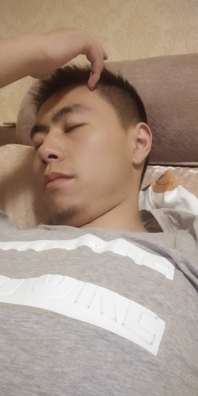 xxxxxxoooooo的第一张照片--济宁相亲服务中心