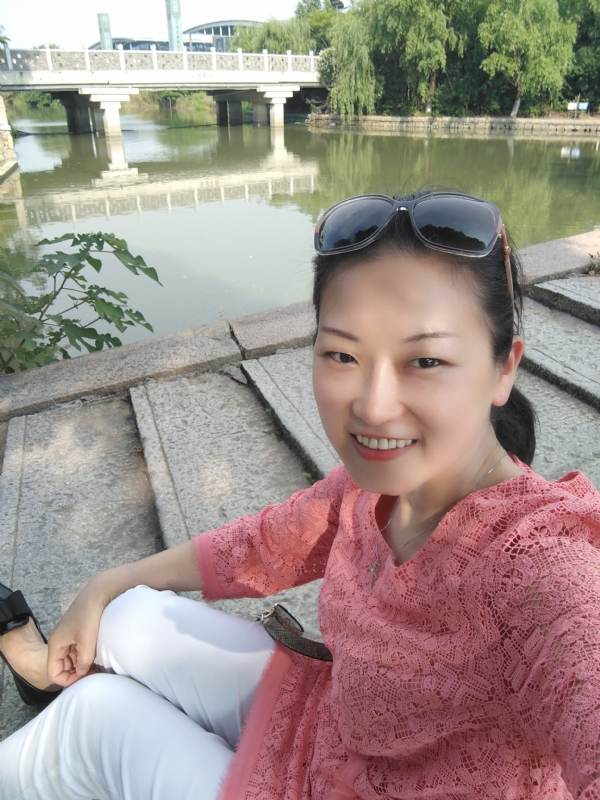 渴慕的第一张照片--济宁相亲服务中心