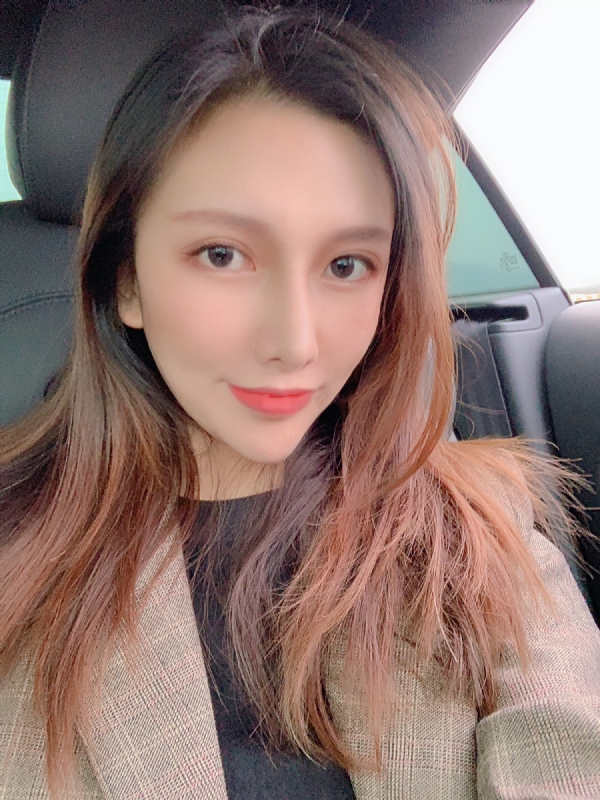 李岚Lancy的第一张照片--济宁相亲服务中心