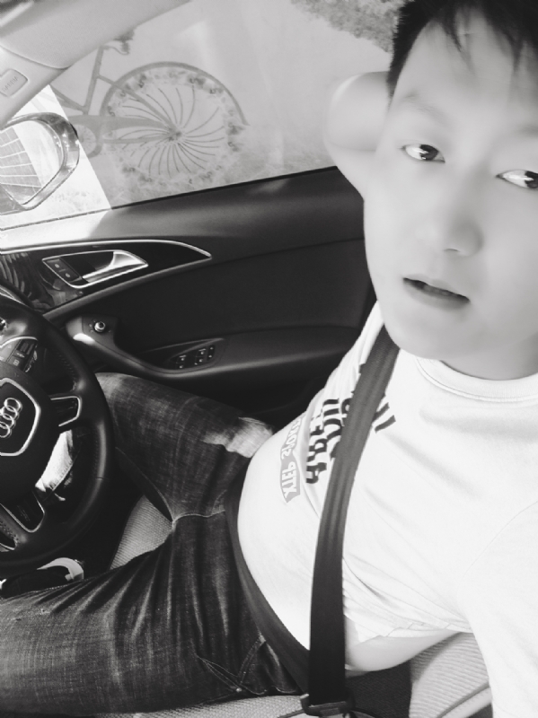 意中人的第一张照片--济宁相亲服务中心