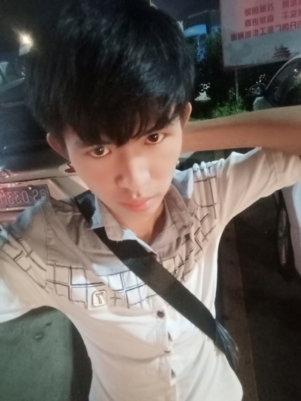 杨哥的第一张照片--济宁相亲服务中心