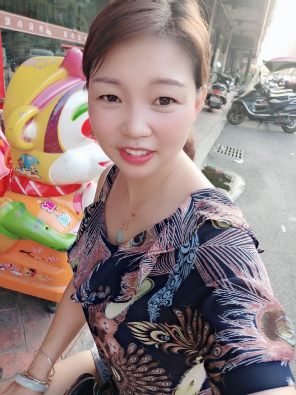 云儿的第一张照片--济宁相亲服务中心