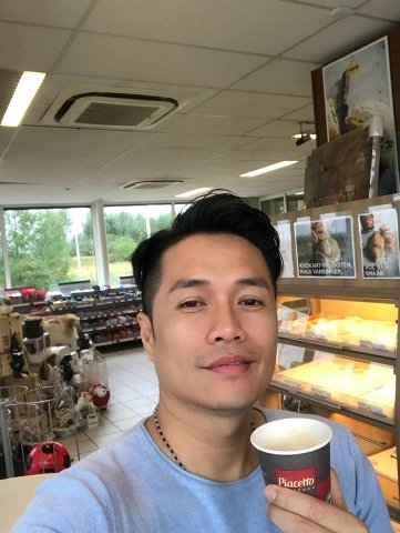 短歌的第一张照片--济宁相亲服务中心