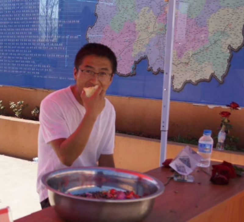 寻水的第一张照片--济宁相亲服务中心