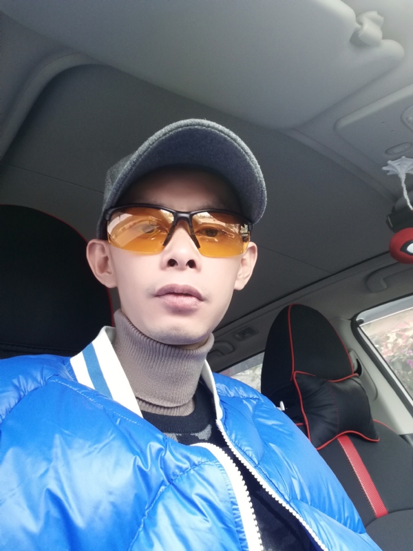 愿得一人心的第一张照片--济宁相亲服务中心