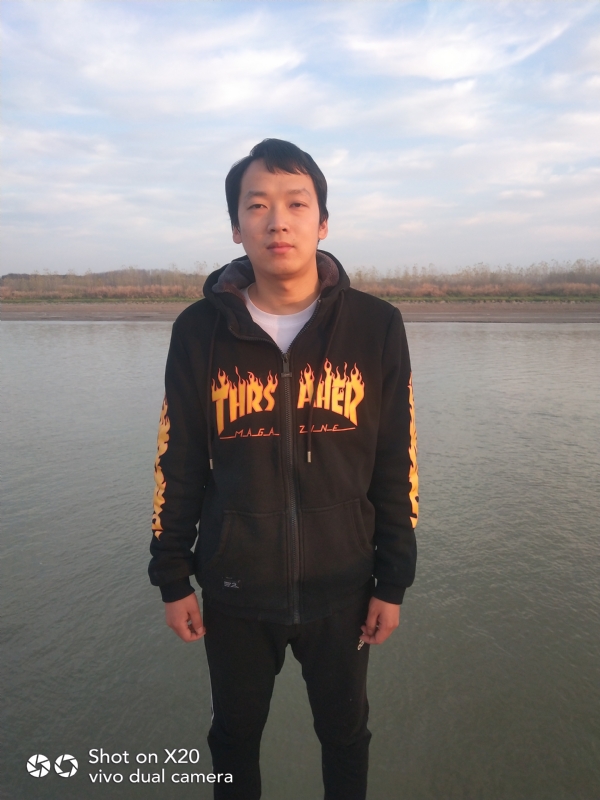 一往情深的第一张照片--济宁相亲服务中心