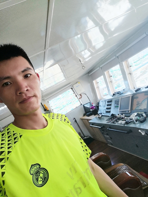 眼里都是你的第一张照片--济宁相亲服务中心