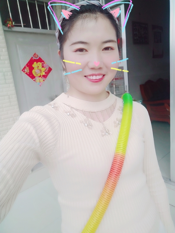 芷宁的第一张照片--济宁相亲服务中心