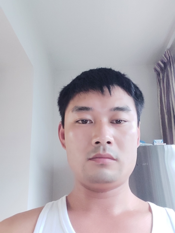 MM的第一张照片--济宁相亲服务中心