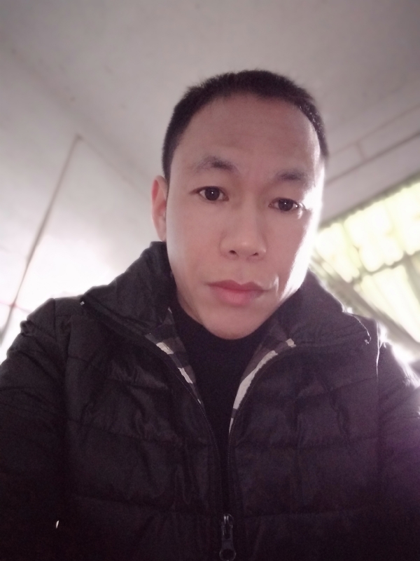 相信真爱的第一张照片--济宁相亲服务中心