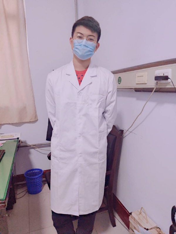 Leslie的第一张照片--济宁相亲服务中心