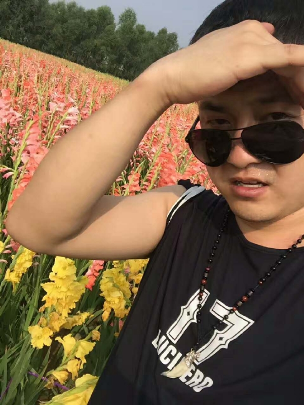 QH-蓝细胞的第一张照片--济宁相亲服务中心