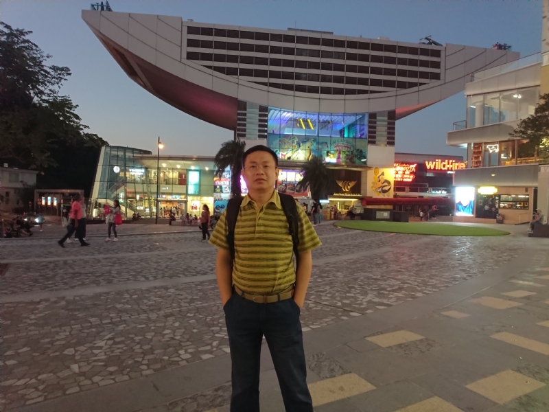 人间四月天的第一张照片--济宁相亲服务中心