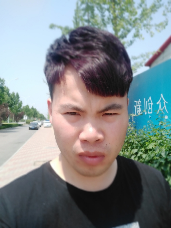 迷迭无情的第一张照片--济宁相亲服务中心