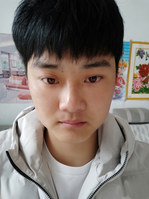偏丶执的第二张照片--济宁相亲服务中心