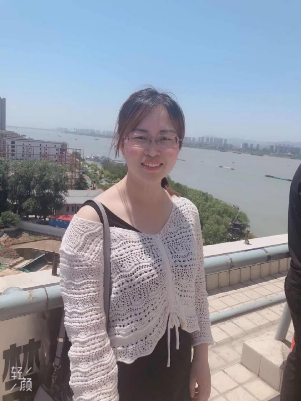 随缘的第一张照片--济宁相亲服务中心