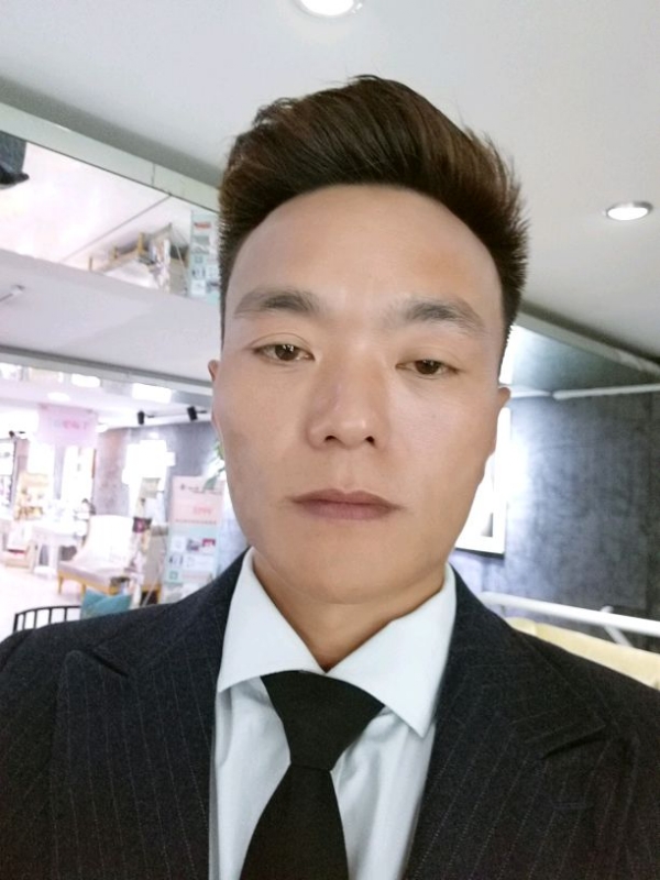 醉酒的蝴蝶的第一张照片--济宁相亲服务中心