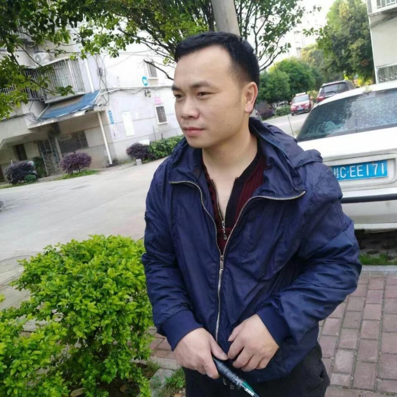 灰色足迹的第一张照片--济宁相亲服务中心